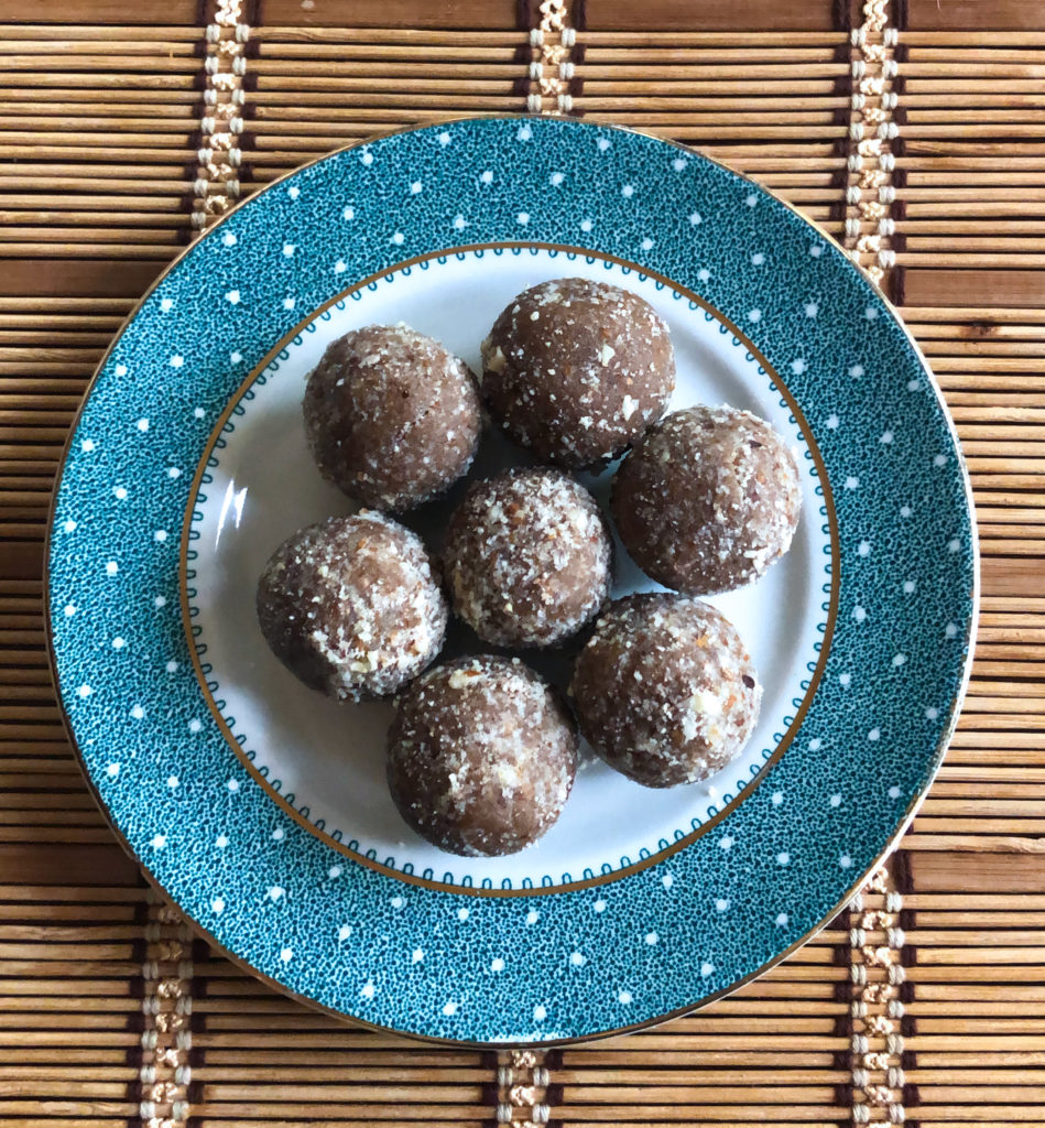 maple-pumpkin-spice-date-ball-recipe-anne-till-nutrition-group